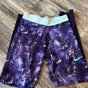 Nike Pro leggings